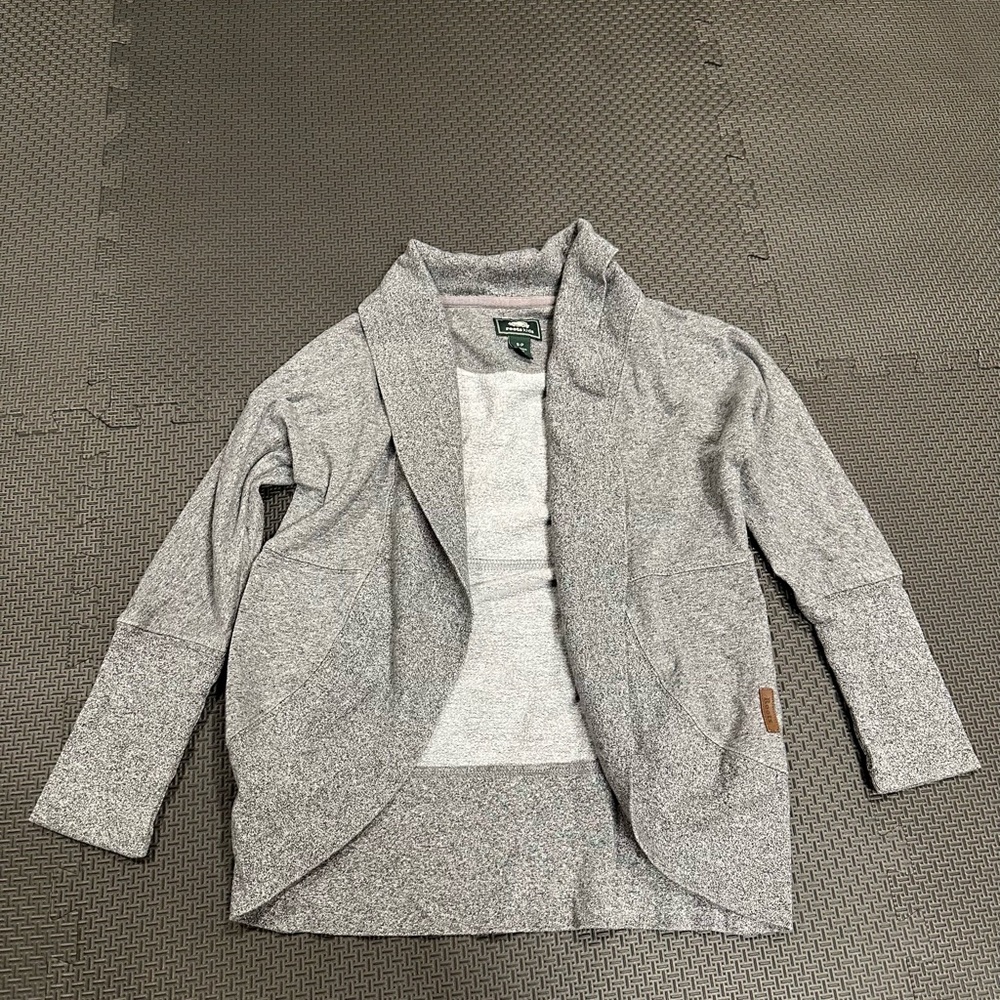 Roots kids open grey cardigan size S(5-6)